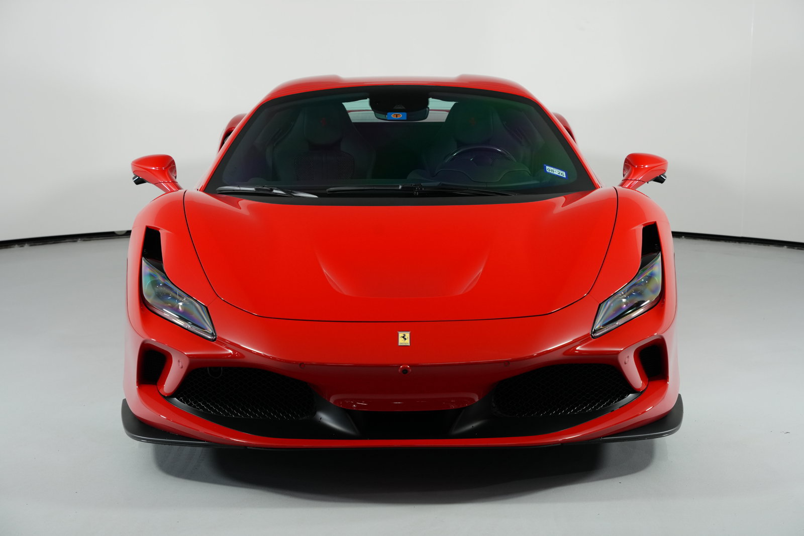 Used 2023 Ferrari F8 Tributo RWD image 2
