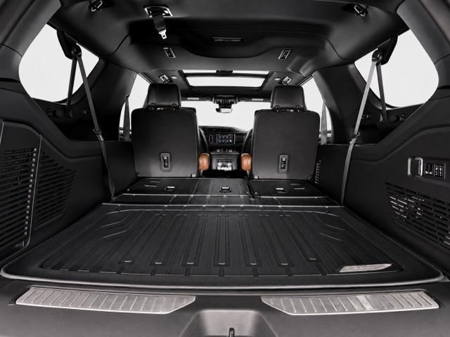 Used 2023 GMC Yukon Denali Ultimate AWD/4WD image 14