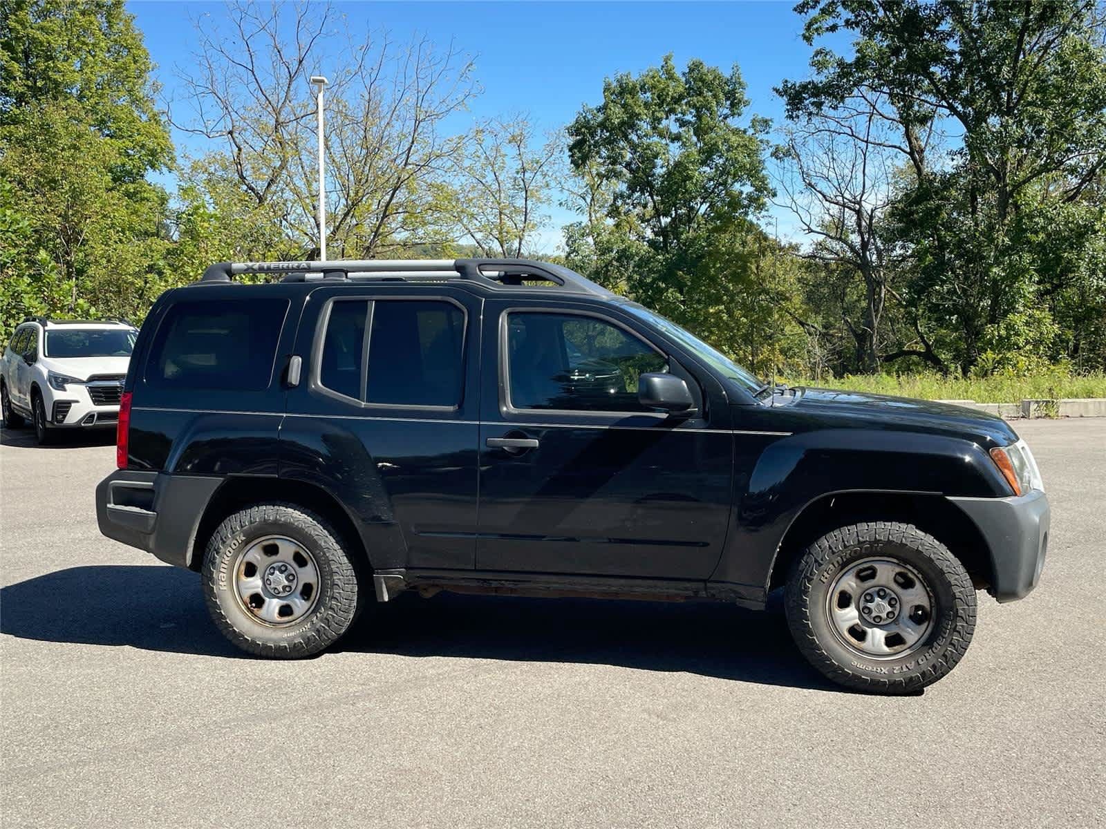 Used 2012 Nissan Xterra X AWD/4WD image 6