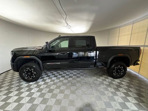 New 2026 GMC Sierra 2500 AT4X image 8