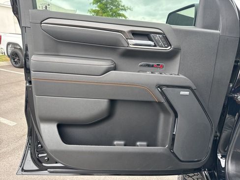 New 2026 GMC Sierra 1500 AT4 w/ AT4 Premium Package AWD/4WD image 11