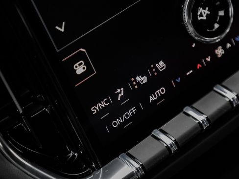 New 2026 GMC Yukon XL Denali image 37