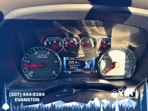 Used 2018 Chevrolet Silverado 2500 LTZ image 28