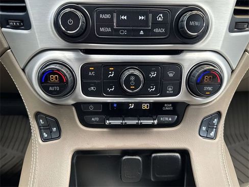 Certified 2020 GMC Yukon XL SLT w/ Open Road Package image 18
