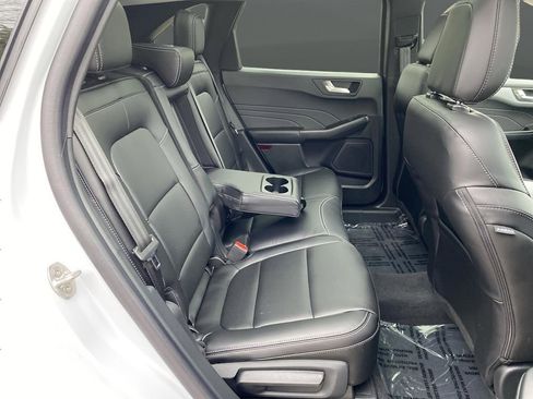 New 2026 Ford Escape Platinum image 39
