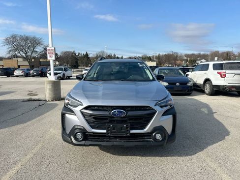 Certified 2024 Subaru Outback Premium image 5