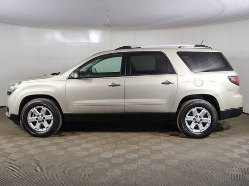 Used 2016 GMC Acadia SLE image 10