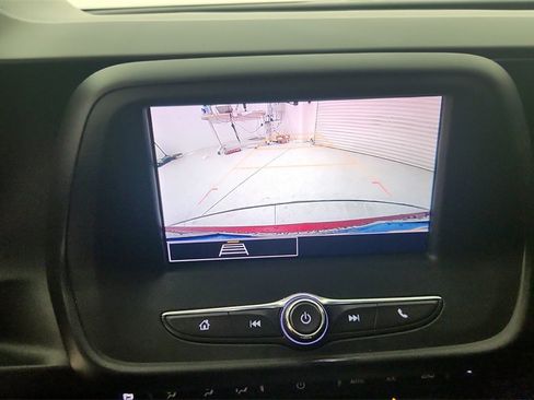 Used 2021 Chevrolet Camaro LT image 20