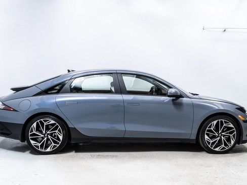 Used 2023 Hyundai Ioniq 6 SEL image 8