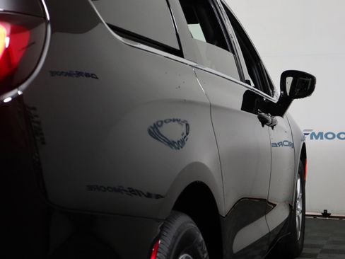 New 2026 Chrysler Pacifica Select image 5
