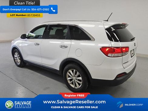 Used 2016 Kia Sorento FWD image 3