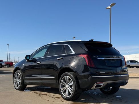 Used 2025 Cadillac XT5 Premium Luxury image 5