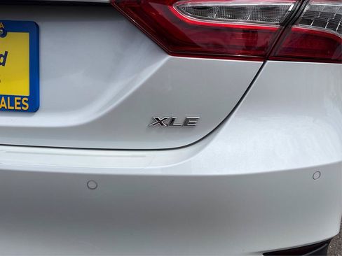 Used 2020 Toyota Camry XLE w/ Driver Assist Package FWD image 32
