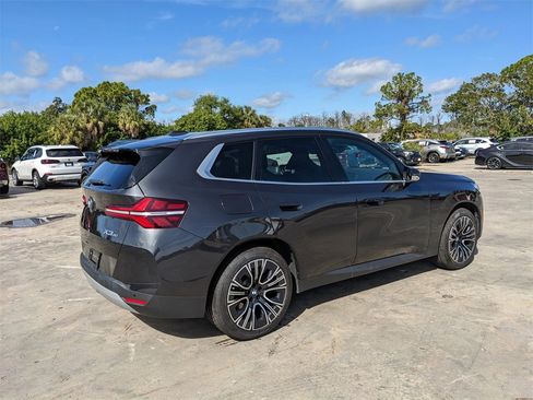 Used 2025 BMW X3 xDrive30i w/ Premium Package image 9