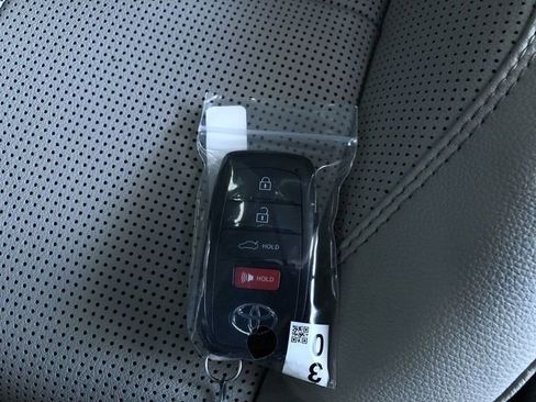 New 2026 Toyota Camry XLE image 31