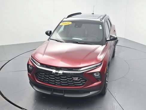 Used 2025 Chevrolet TrailBlazer RS w/ Convenience Package AWD/4WD image 50