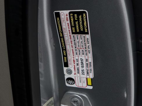 Used 2016 Dodge Grand Caravan SXT FWD image 36
