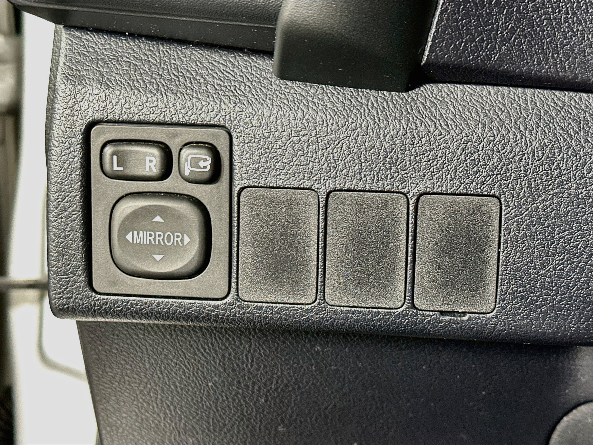 Used 2016 Scion iM FWD image 17