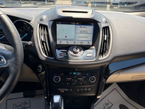 Used 2018 Ford Escape Titanium FWD image 22