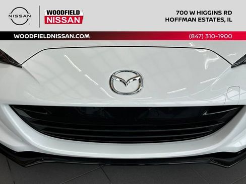 Used 2020 MAZDA MX-5 Miata Club RWD image 9