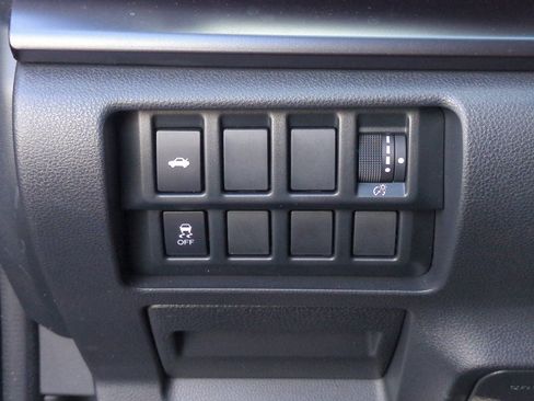 Used 2025 Subaru WRX Premium AWD/4WD image 39