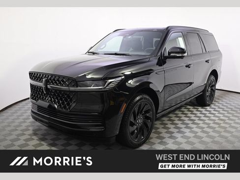 New 2027 Lincoln Navigator Reserve w/ Jet Appearance Package AWD/4WD image 1