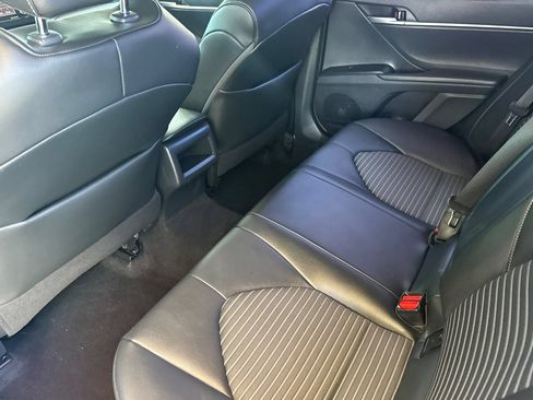 Certified 2021 Toyota Camry SE w/ Carpet Mat Package (TMS) FWD image 15