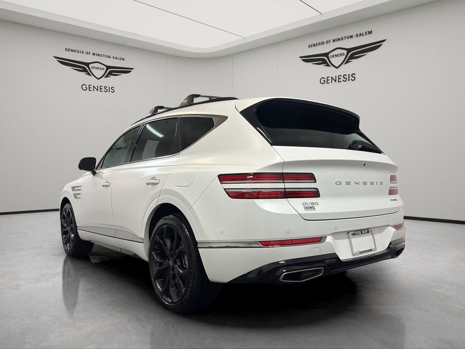Used 2024 Genesis GV80 3.5T Prestige Signature AWD/4WD image 3