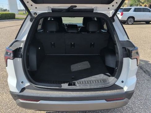 Used 2025 Chevrolet Equinox LT w/ Convenience Package II AWD/4WD image 20