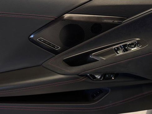 Used 2023 Chevrolet Corvette Stingray Premium Cpe w/ Z51 Performance Package image 15