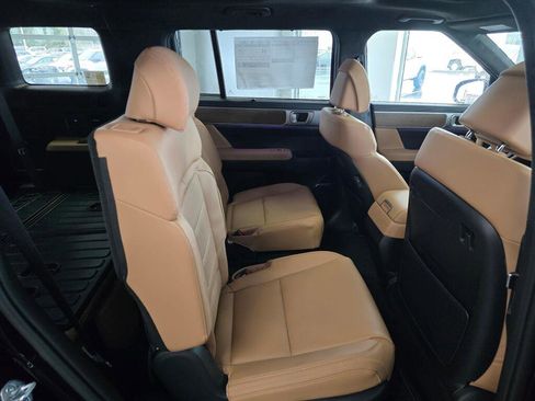 New 2026 Hyundai Santa Fe Calligraphy image 40