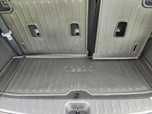 New 2026 Nissan Pathfinder SL FWD image 27