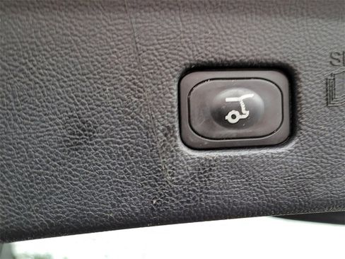 Certified 2023 Ford Edge SEL w/ Convenience Package image 12