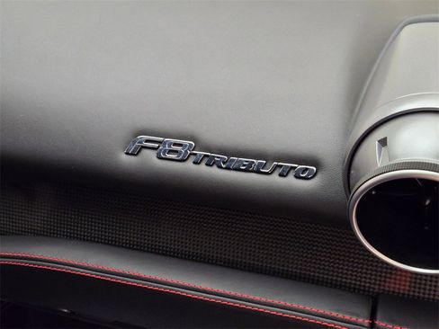 Used 2020 Ferrari F8 Tributo image 25