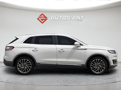 Used 2020 Lincoln Nautilus Reserve w/ Equipment Group 201A AWD/4WD image 12
