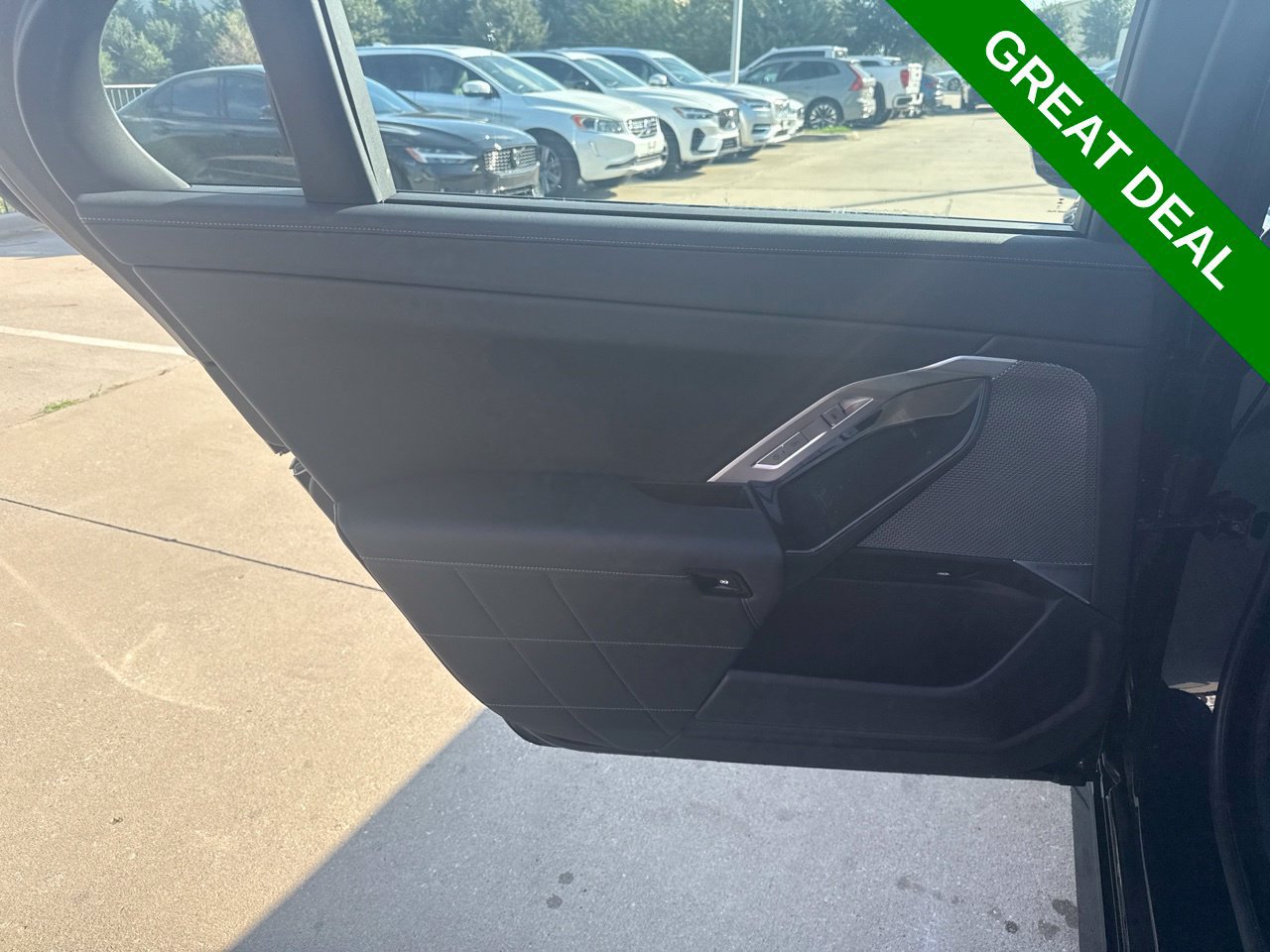 Used 2026 BMW 740i RWD image 23