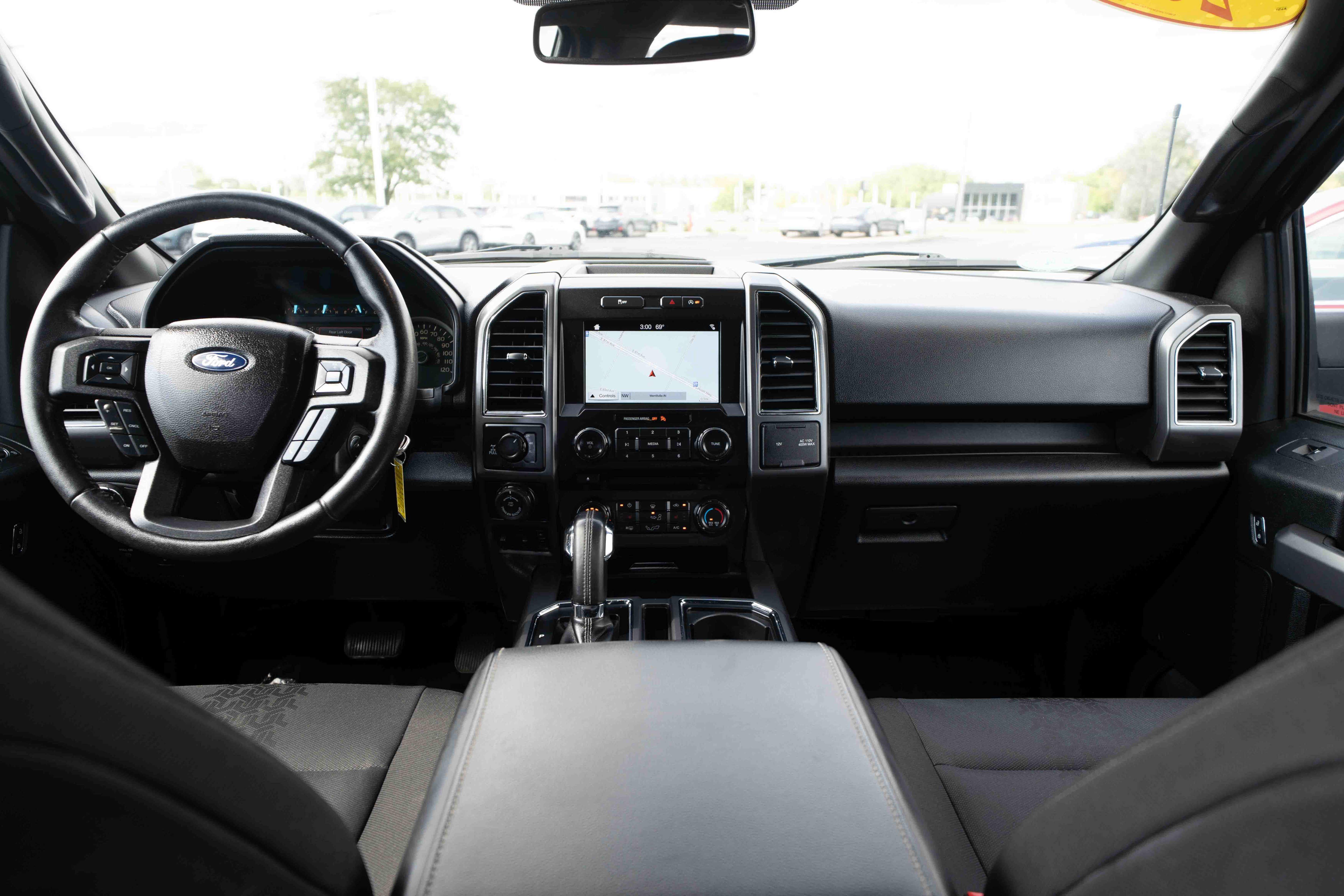 Used 2018 Ford F150 XLT w/ Equipment Group 302A Luxury AWD/4WD image 19
