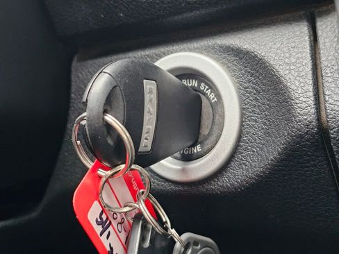 Used 2022 RAM 1500 Classic SLT w/ Protection Group image 33