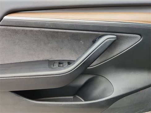Used 2022 Tesla Model 3 Long Range image 22