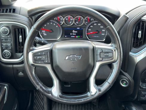 Used 2020 Chevrolet Silverado 1500 LT Trail Boss image 16