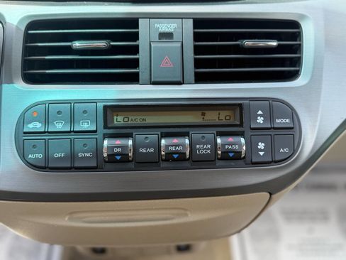 Used 2005 Honda Odyssey Touring image 20