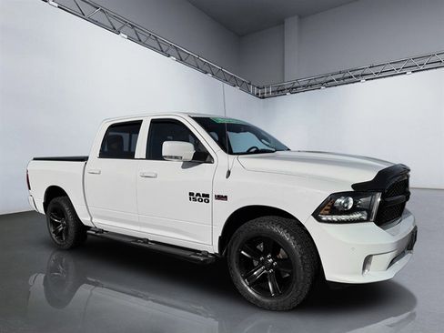 Used 2018 RAM 1500 Sport w/ Convenience Group image 10
