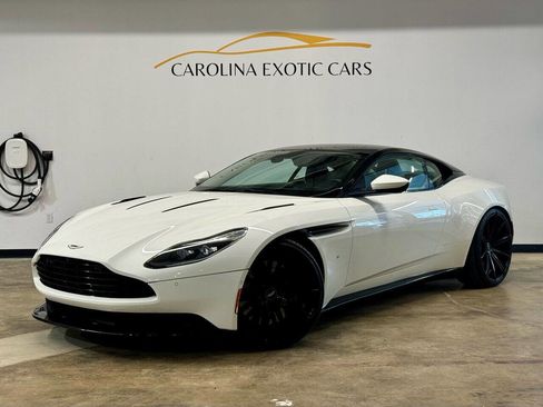 Used 2018 Aston Martin DB11 V12 image 1