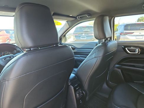 Used 2022 Jeep Compass Altitude w/ Convenience Group image 13