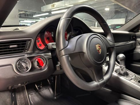 Used 2014 Porsche 911 Carrera image 15