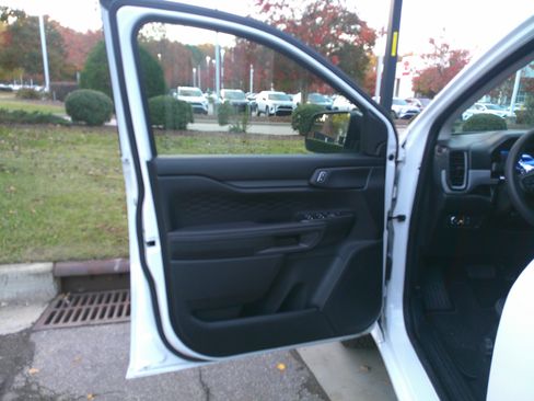 Used 2024 Ford Ranger XL w/ Trailer Tow Package image 17