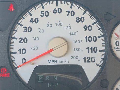 Used 2006 Dodge Ram 2500 Truck SLT image 10