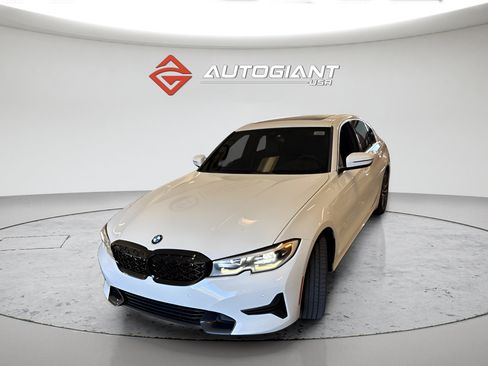 Used 2020 BMW 330i xDrive Sedan w/ Convenience Package AWD/4WD image 1