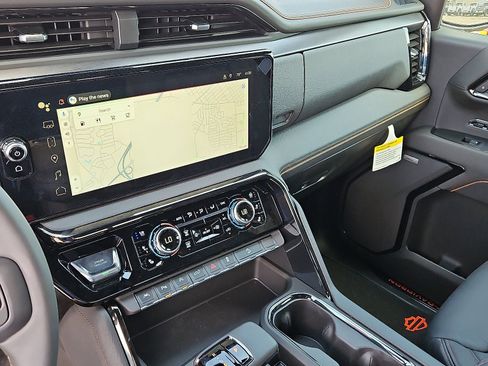 New 2025 GMC Sierra 1500 AT4 w/ AT4 Premium Package image 21