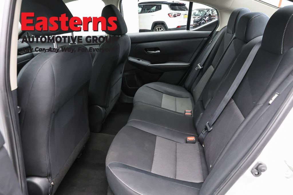 Used 2022 Nissan Sentra SV FWD image 22
